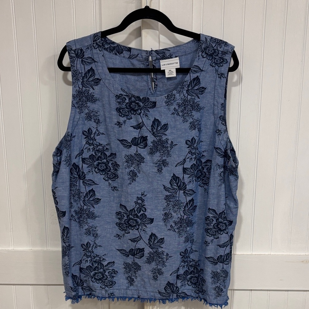 Liz Claiborne: Blue Floral Sleeveless top with fringe hem size XXL